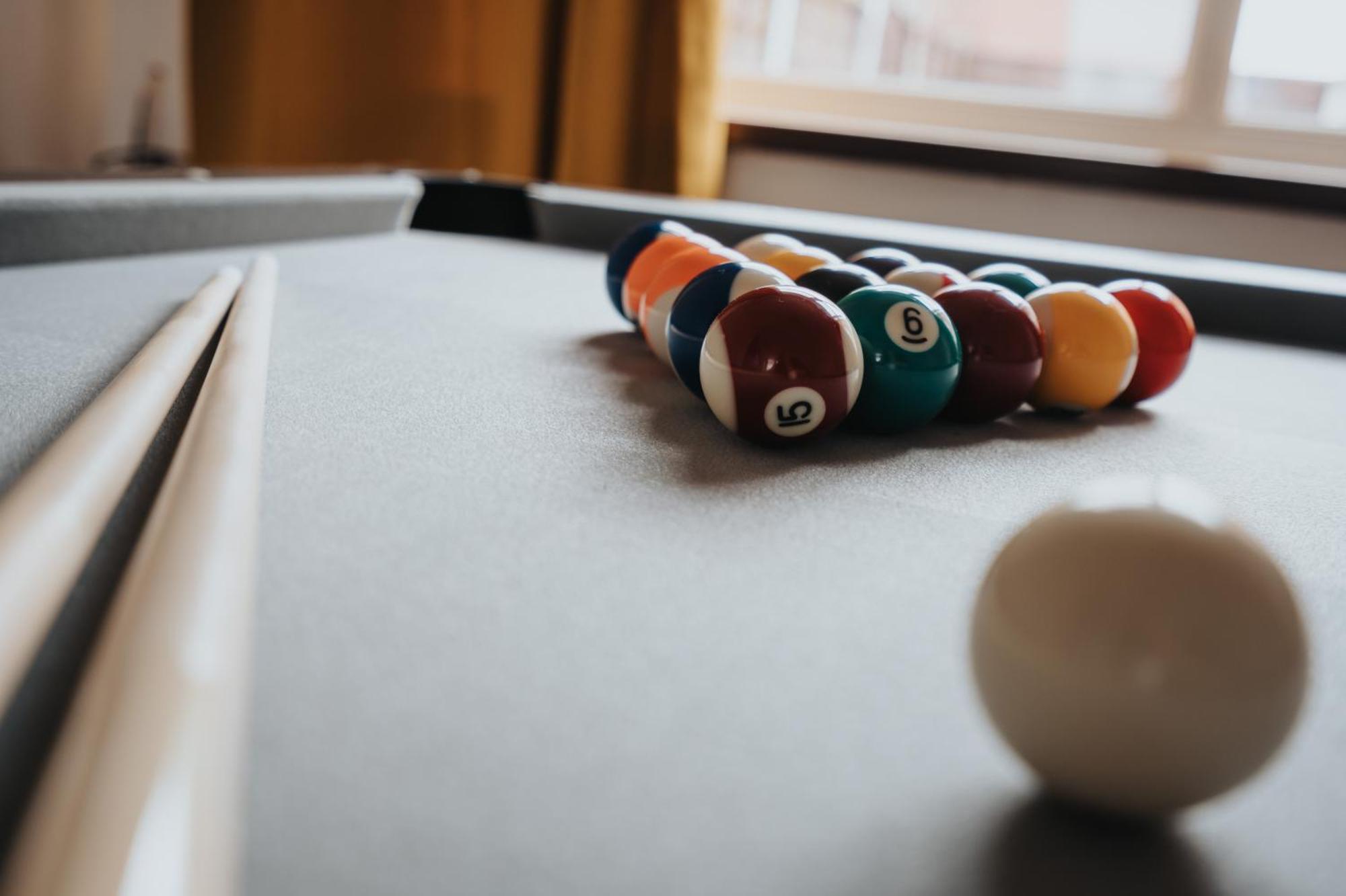 Comfy 3Br Home - Pool Table - Games - Sleeps 8 Manchester Bagian luar foto