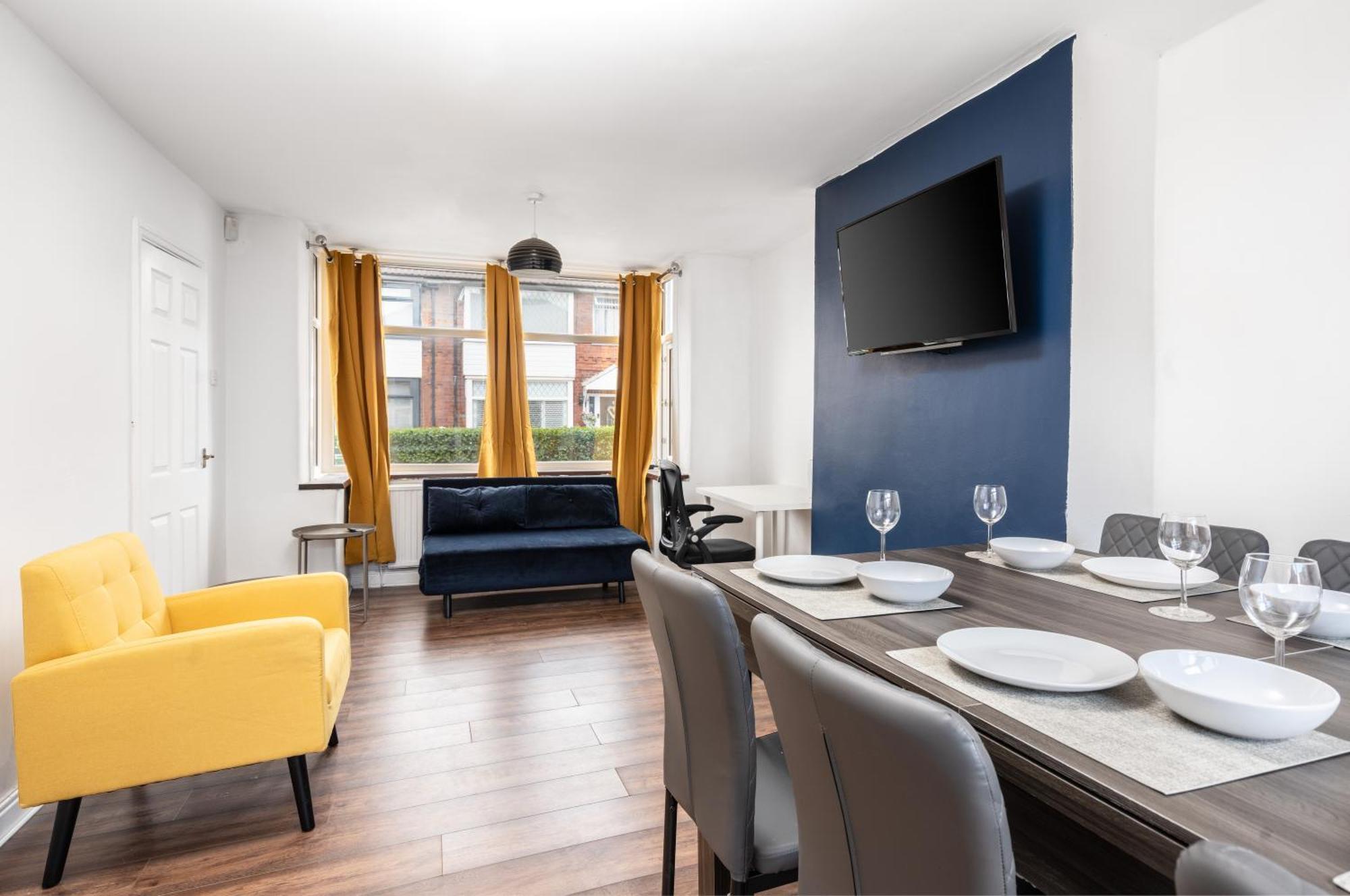 Comfy 3Br Home - Pool Table - Games - Sleeps 8 Manchester Bagian luar foto
