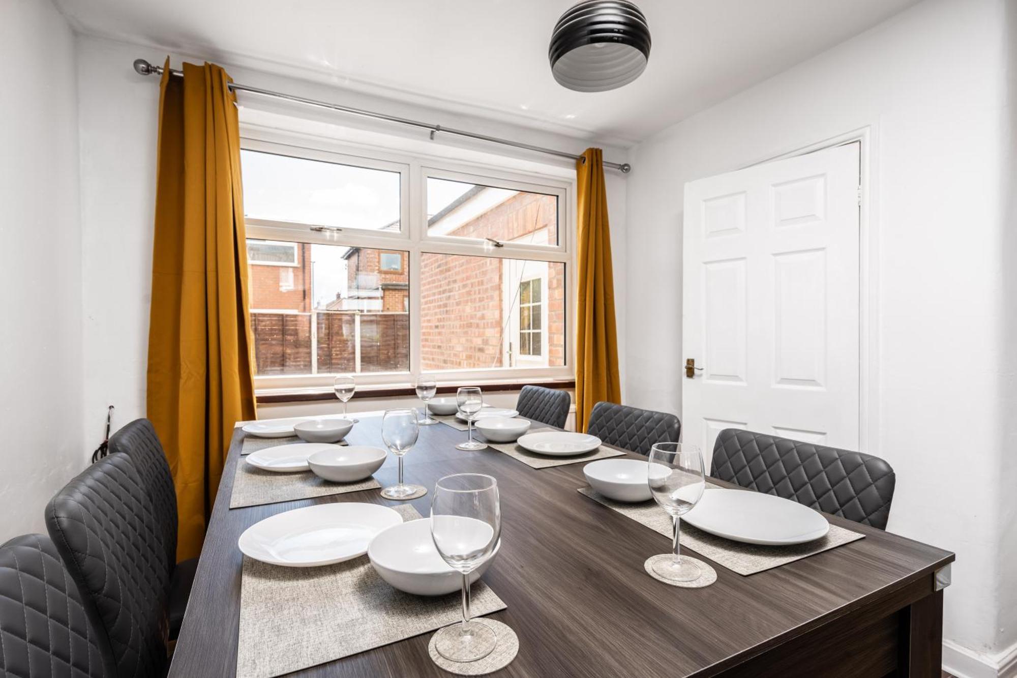 Comfy 3Br Home - Pool Table - Games - Sleeps 8 Manchester Bagian luar foto